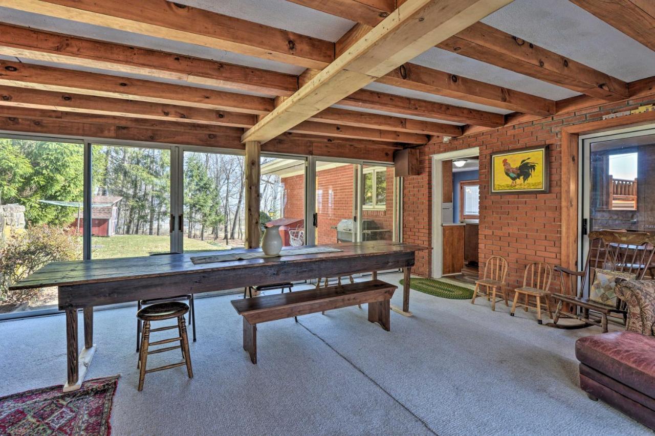 Cozy With Private Patio And Views, Hiking On-site *